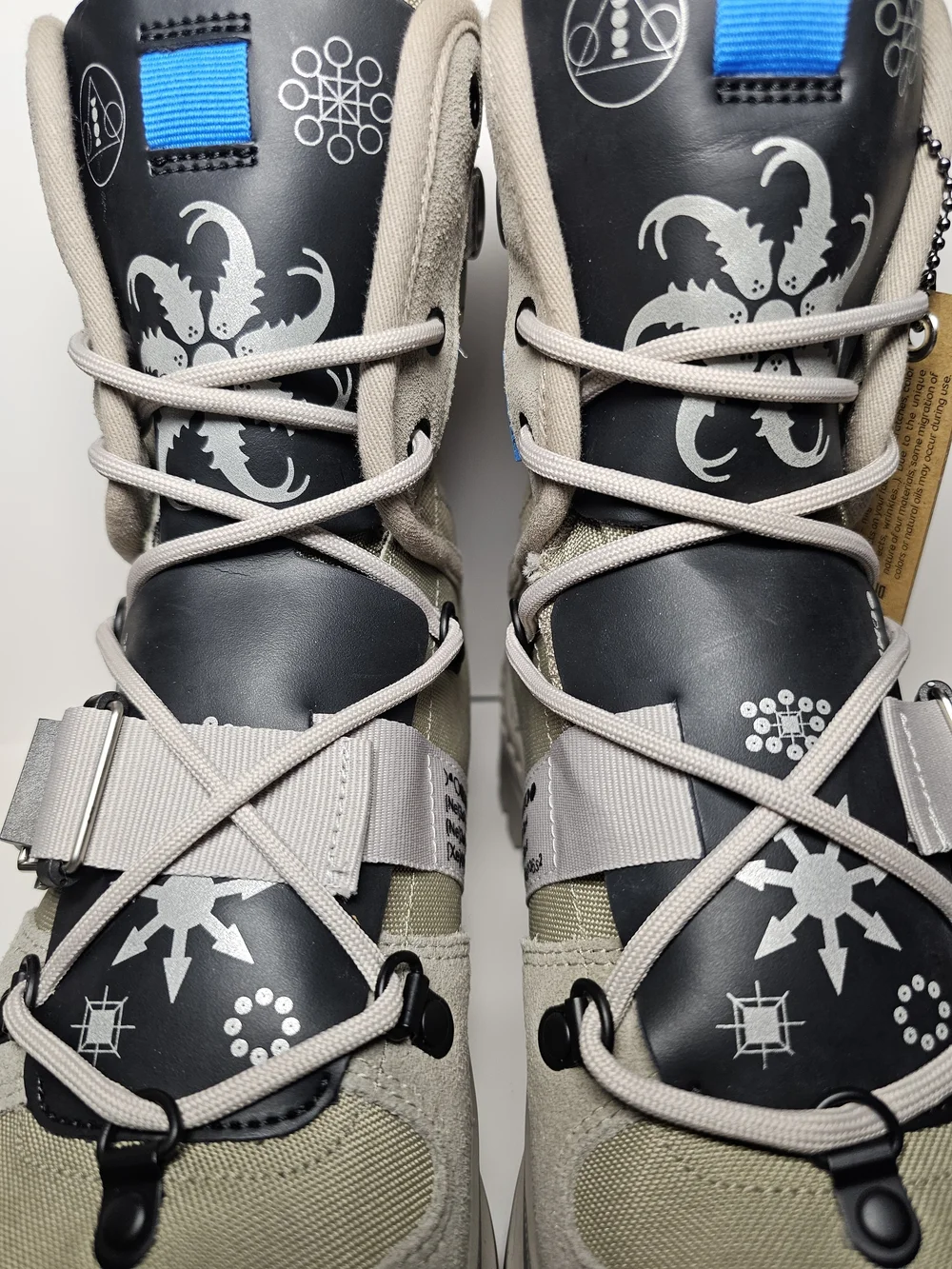 Palladium x Destiny 2 Witch Queen Boots